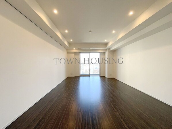 コンフォリア新宿イーストサイドタワーの物件内観写真